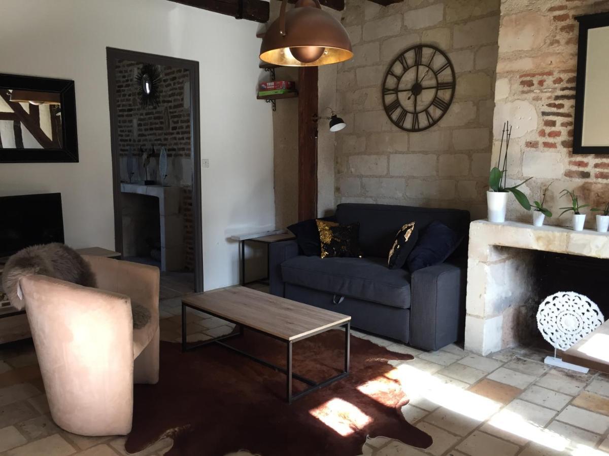 Appartement Dans Immeuble 15 Eme Siecles Vieux טור מראה חיצוני תמונה